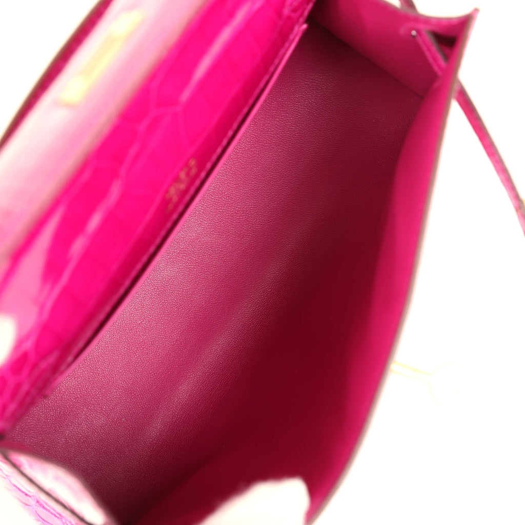 Hermes Kelly Pochette Rose Scheherazade Shiny Alligator Gold Hardware - Exclusu