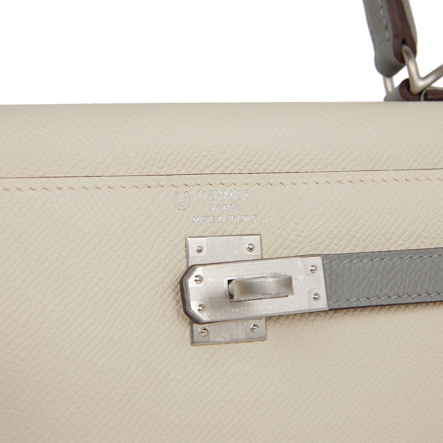 Hermes Special Order (HSS) Kelly Sellier 25 Craie and Gris Mouette Epsom Brushed Palladium Hardware - Exclusu