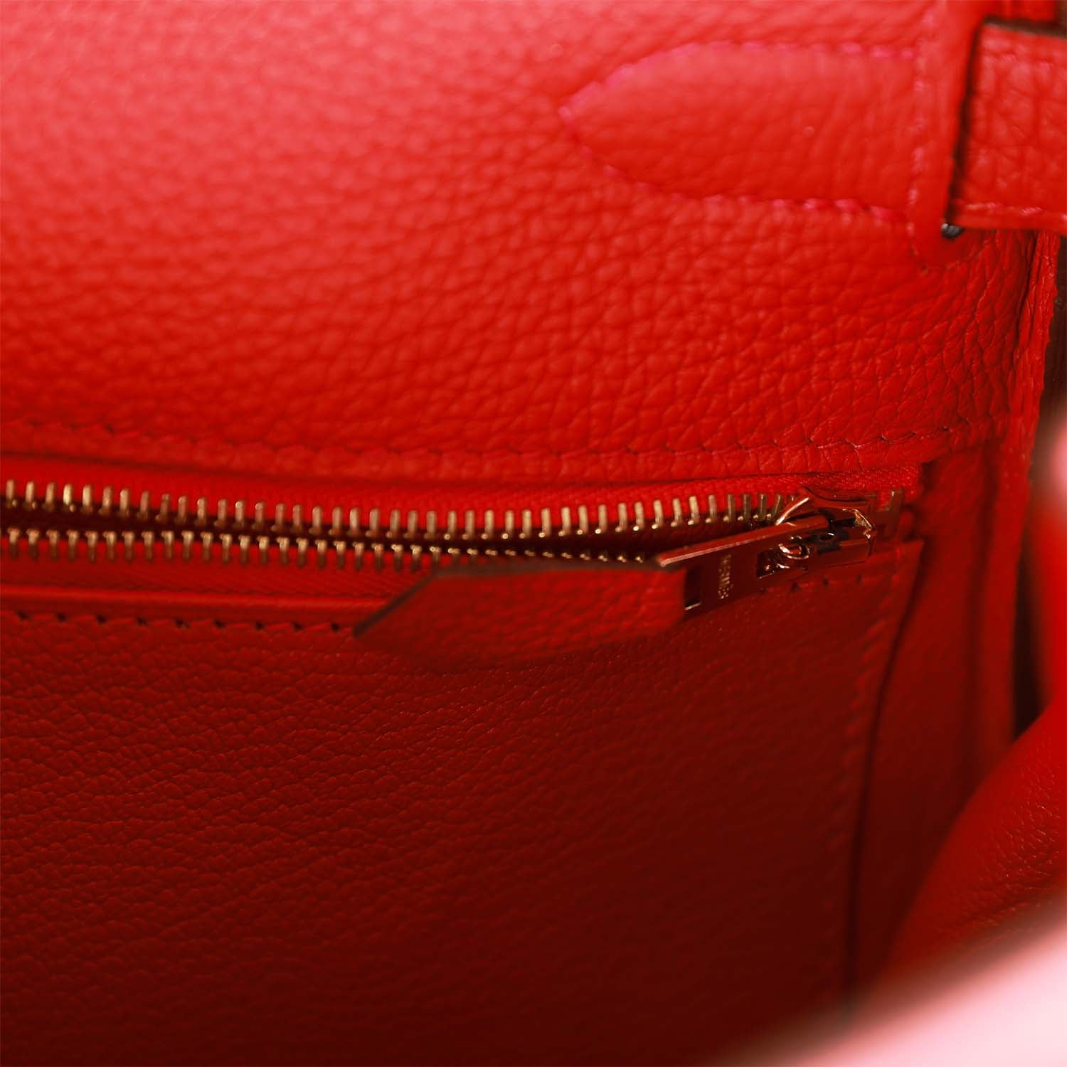 Hermes Kelly Retourne 28 Rouge Casaque Togo Gold Hardware - Exclusu