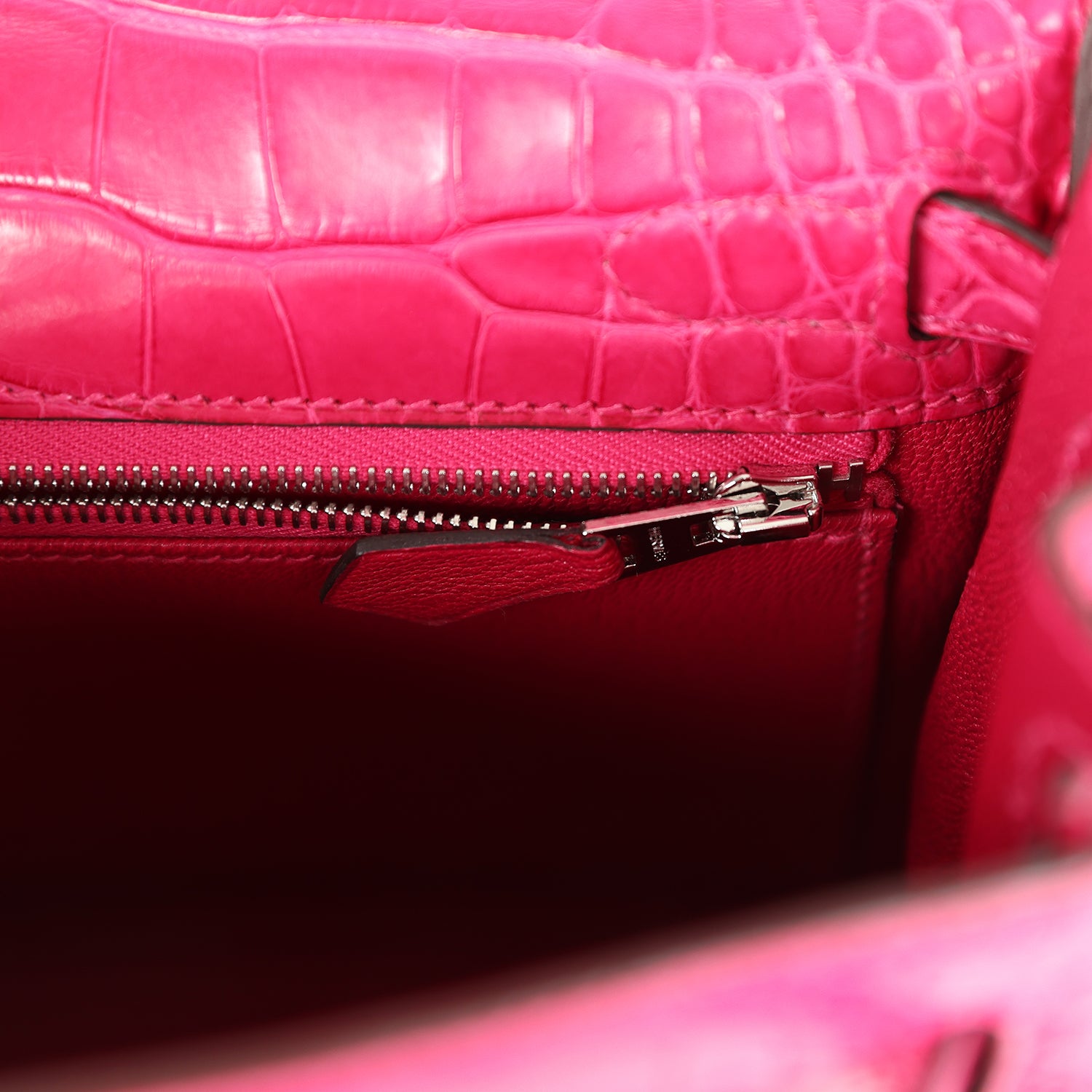 Hermes Kelly Retourne 25 Framboise Matte Alligator Palladium Hardware - Exclusu