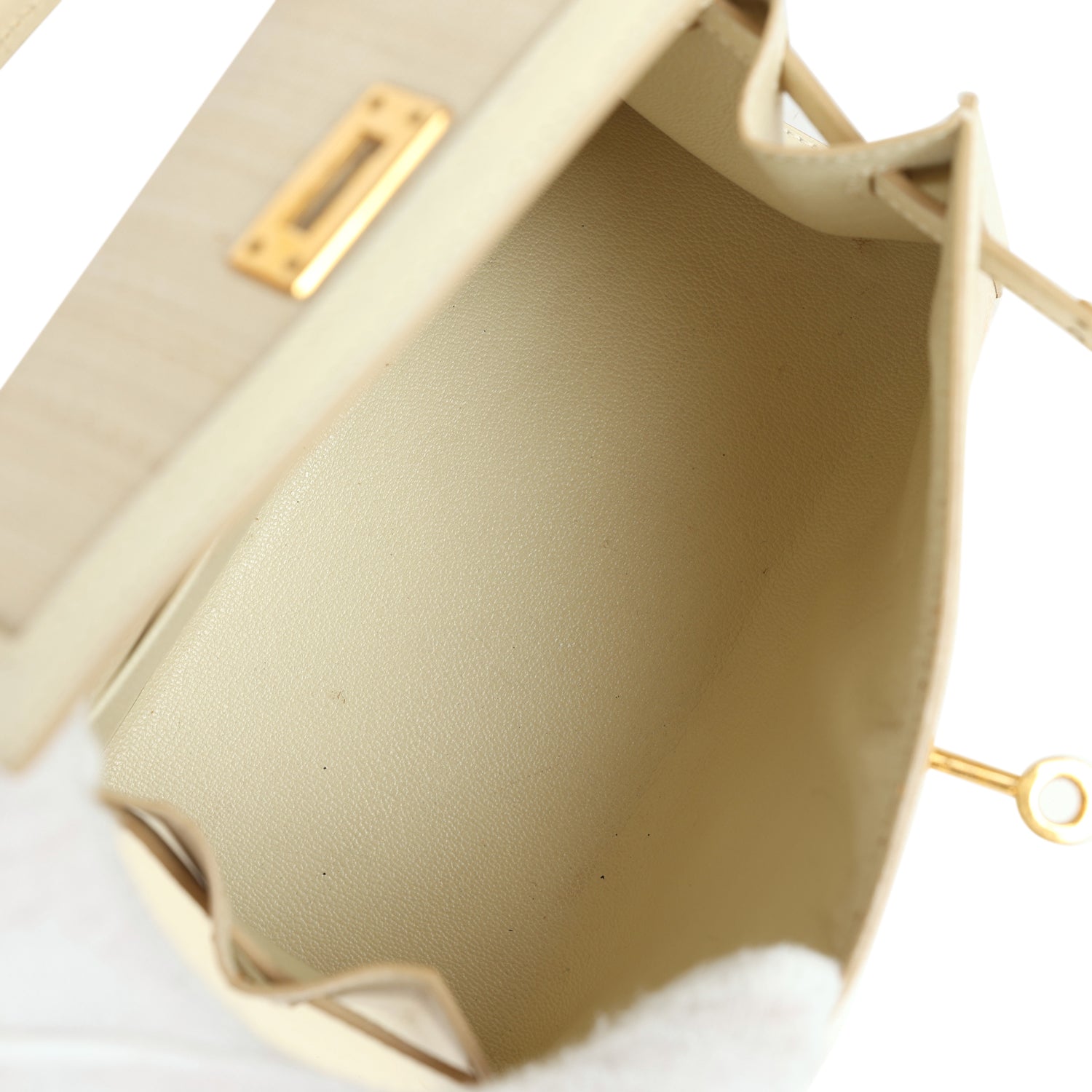 Hermes Kelly Sellier 20 Parchemin Crinoline and Box Gold Hardware - Exclusu