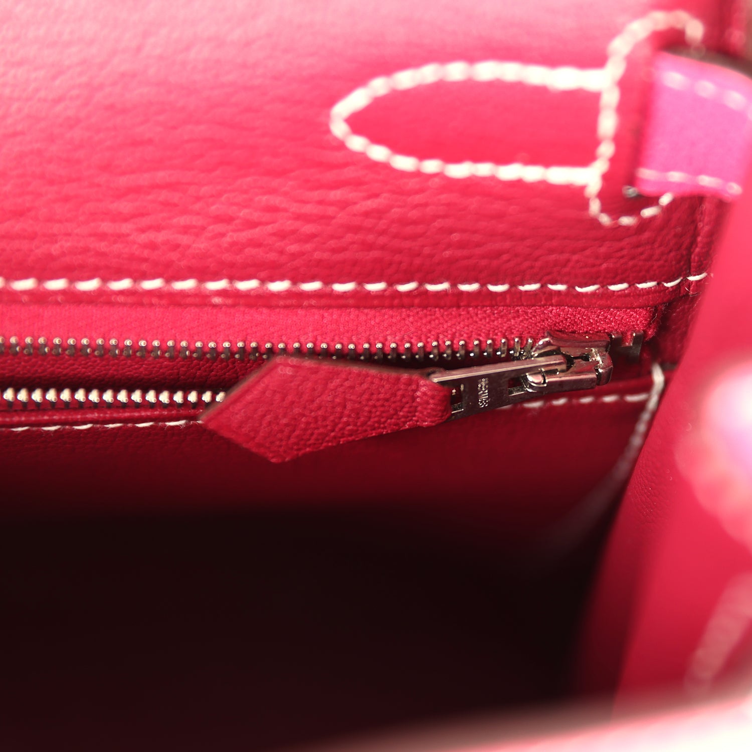 Hermes Kelly Retourne 28 Rose Tyrien Candy Epsom Palladium Hardware - Exclusu