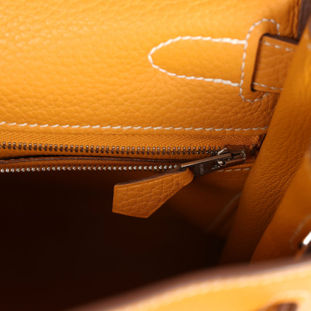 Hermes Kelly Retourne 28 Moutarde Clemence Palladium Hardware - Exclusu