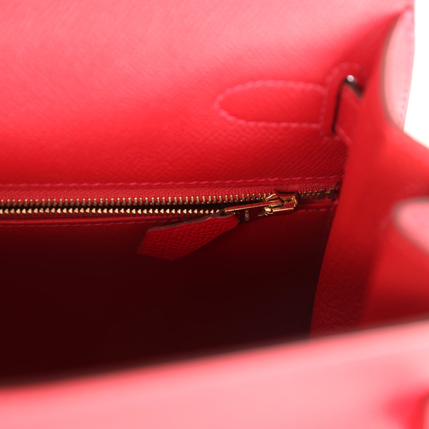Hermes Kelly Sellier 28 Rouge Casaque Epsom Gold Hardware - Exclusu