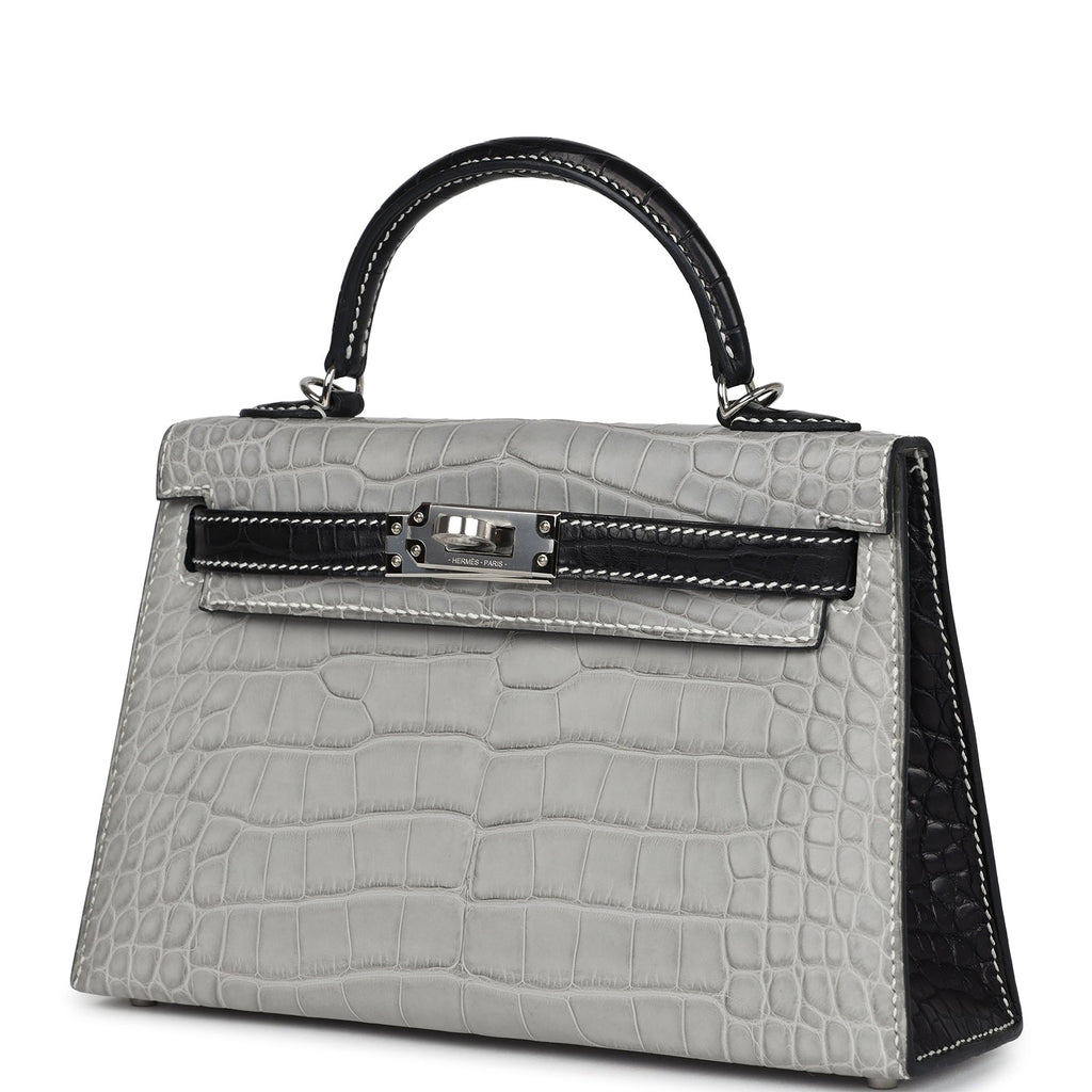 Hermes Special Order (HSS) Kelly Sellier 20 Gris Perle and Black Matte Alligator Palladium Hardware - Exclusu