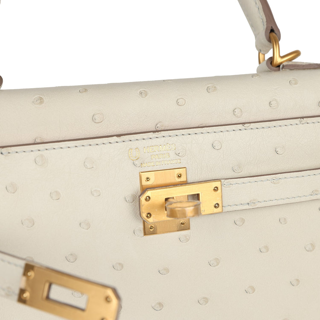 Hermes Special Order (HSS) Kelly Sellier 25 Beton Ostrich Verso Brushed Gold Hardware - Exclusu