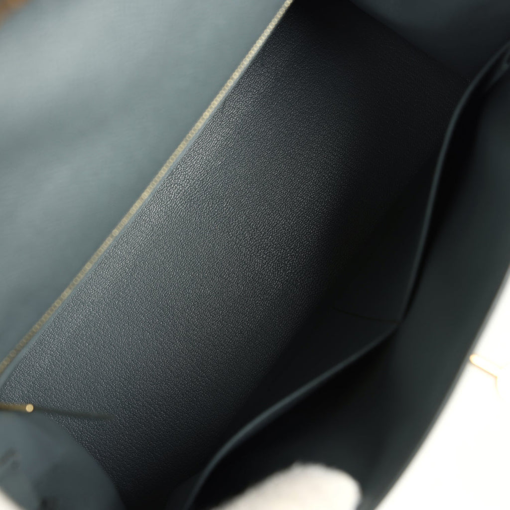 Hermes Kelly Sellier 28 Vert Amande Epsom Gold Hardware - Exclusu