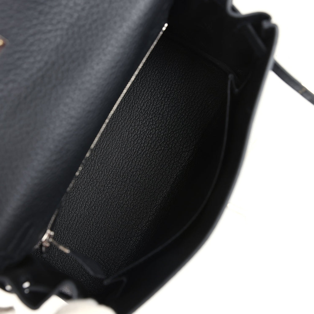 Hermes Kelly Retourne 25 Black Togo Palladium Hardware - Exclusu