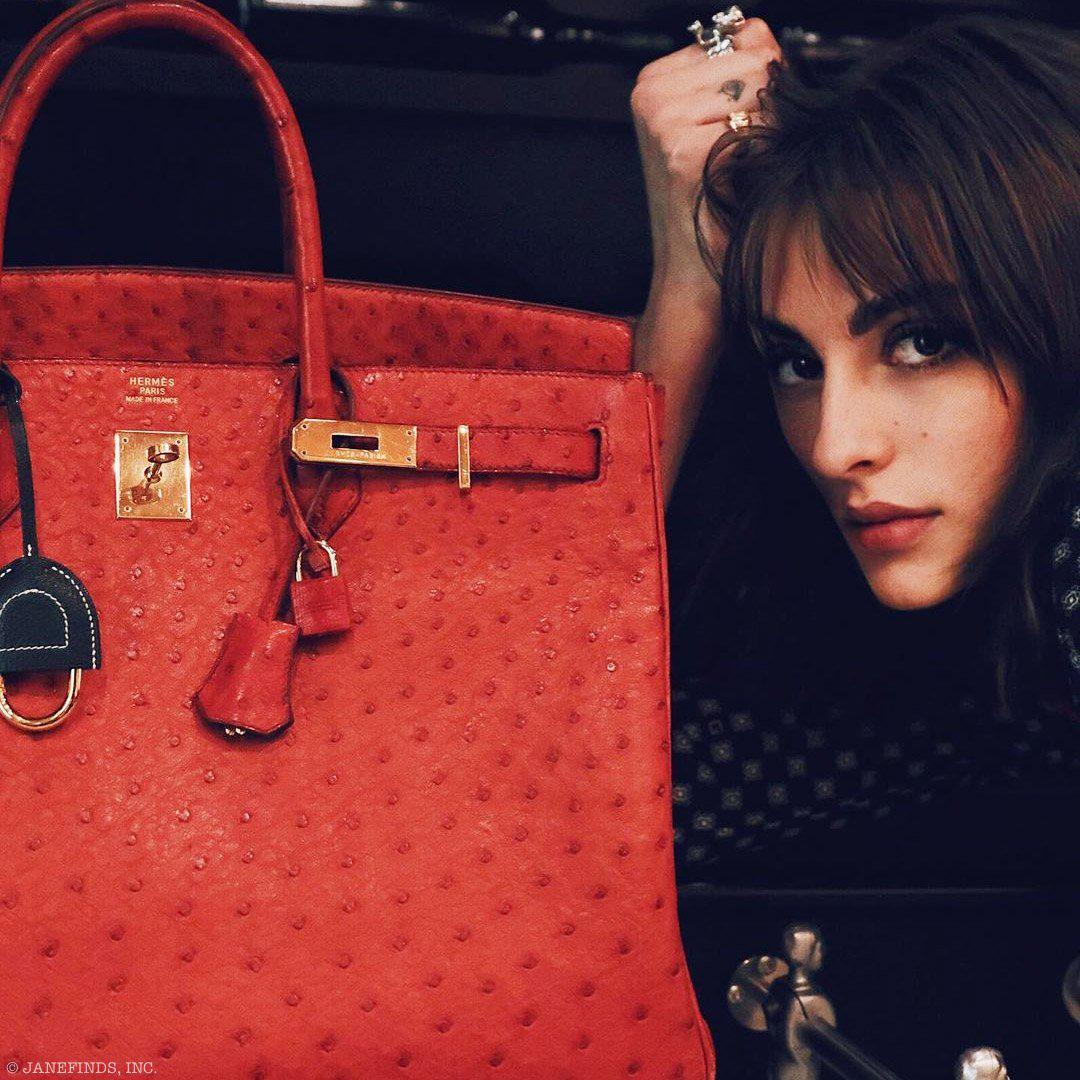 Hermes Birkin 40 Rouge Vif Ostrich with Gold Hardware - 1993, W Circle - Exclusu