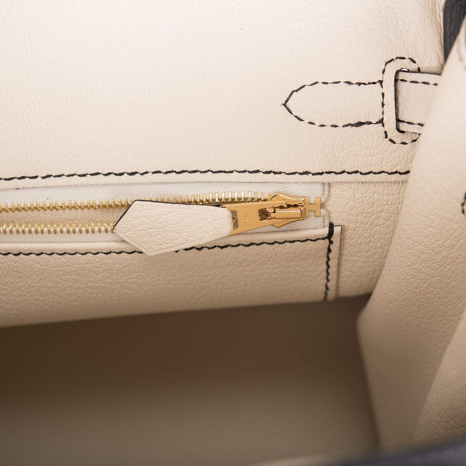 Hermes Birkin 25 Black and Craie Togo Brushed Gold Hardware - Exclusu