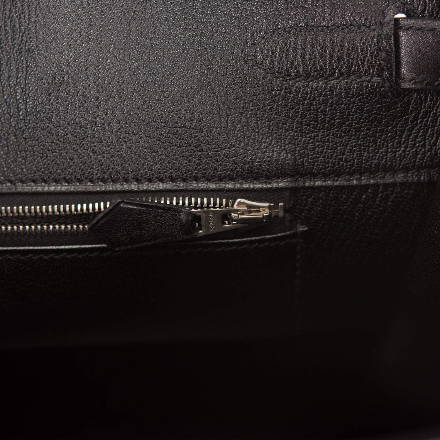 Hermes Birkin 35cm  SO Black Box Black Hardware - Exclusu