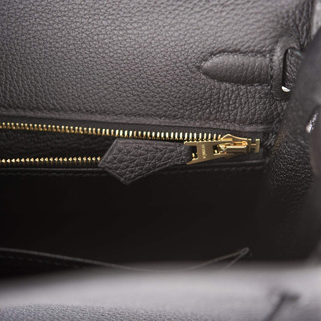 Hermes Black Togo Retourne Kelly 25cm Gold Hardware - Exclusu