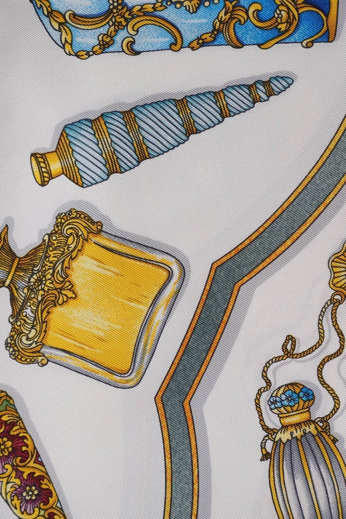 Hermes Size 90 cm Pink 'ou Importe Le Flacon' Silk Scarf - Exclusu